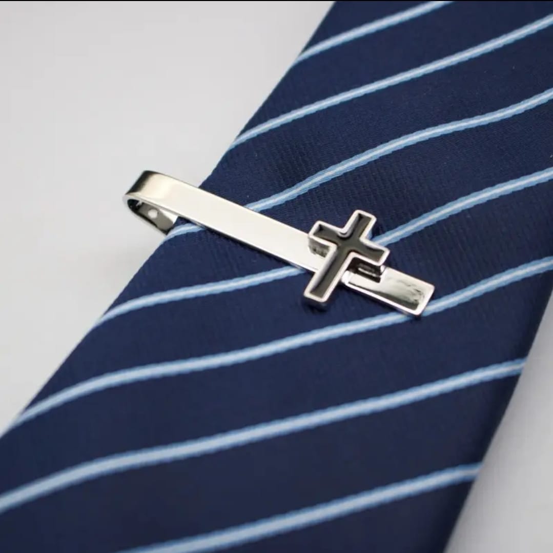 pasador de corbata metalico