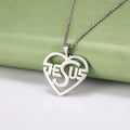 Collar Corazón “Jesus” en Acero Inoxidable — Fe, Amor y Elegancia en Cada Detalle