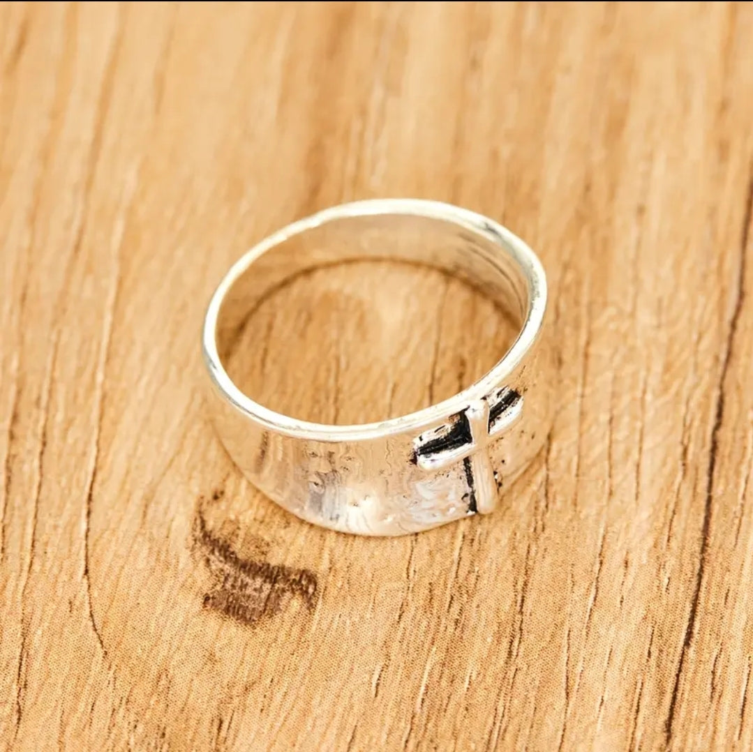 Anillo Dina — Tu valor está en las manos de Dios