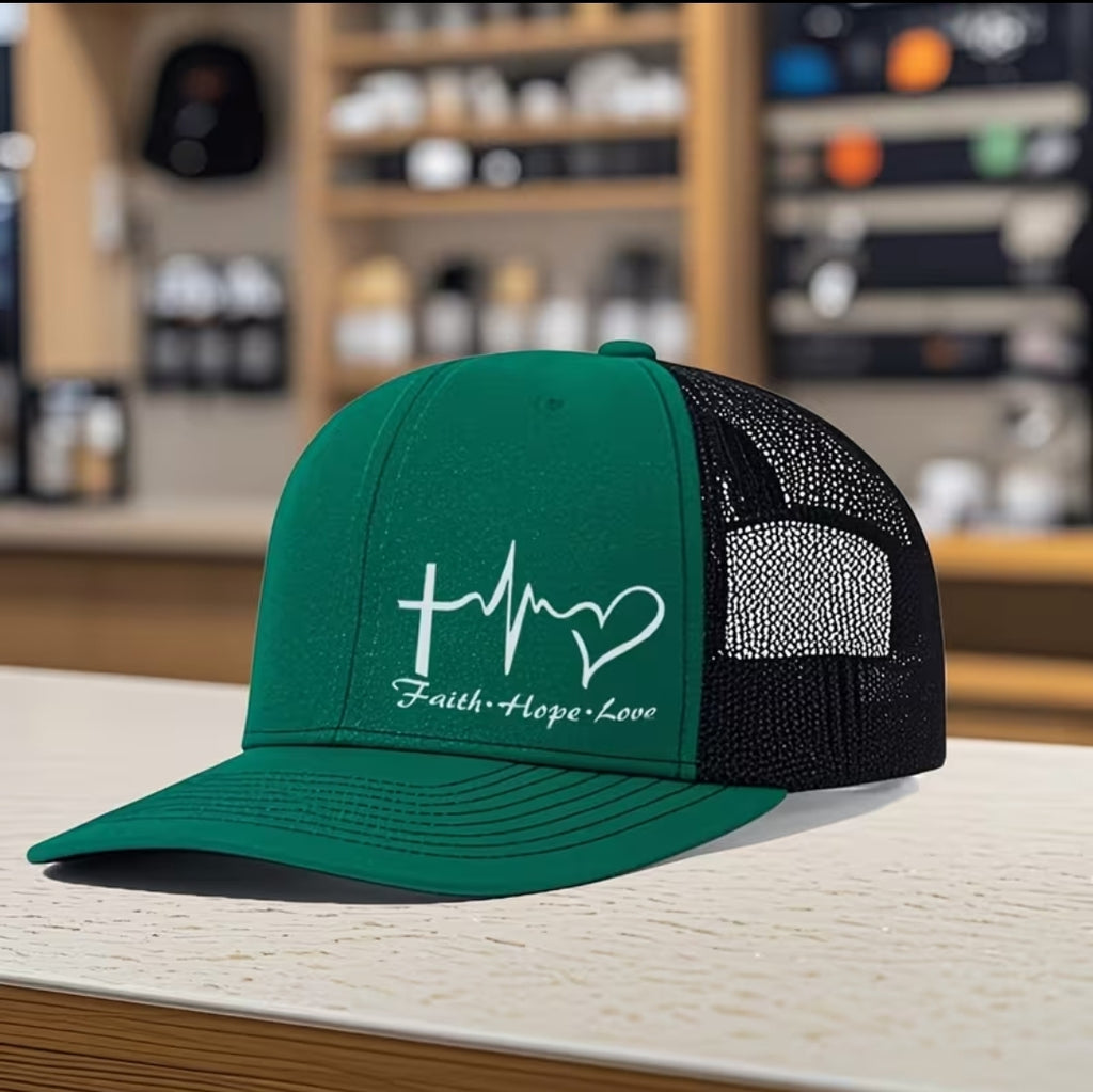 🧢 Jockey Cristiano “Faith • Hope • Love” – Edición Premium