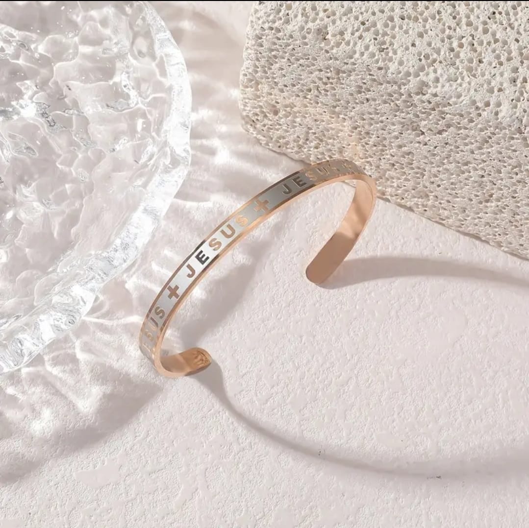 ✝️ Pulsera JESÚS – Un recordatorio de fe en cada instante ✝️