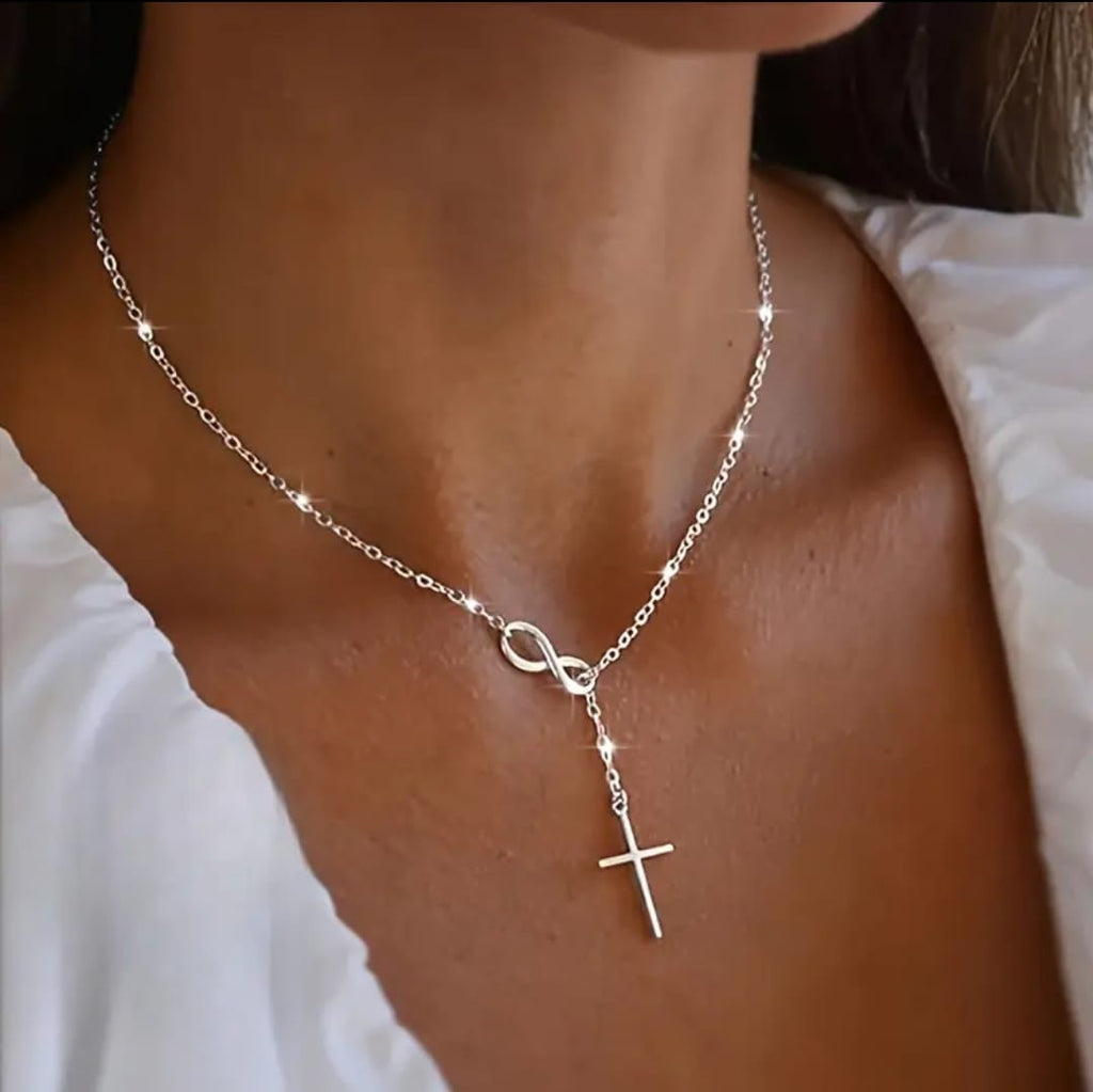 Collar Ester | Cruz e Infinito en Plata 925 — Amor sin Fin ✝️♾️
