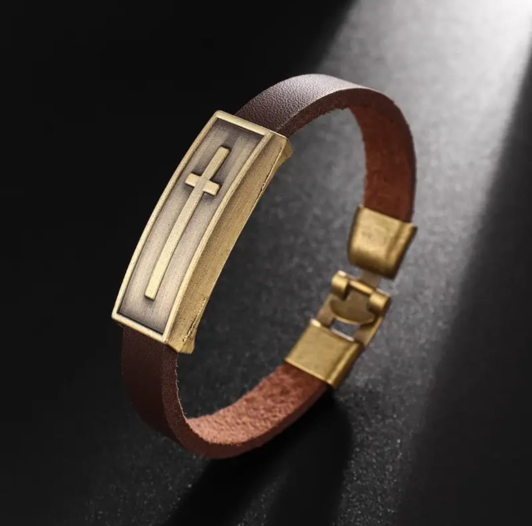 Pulsera Cuero Dorado — Melchor