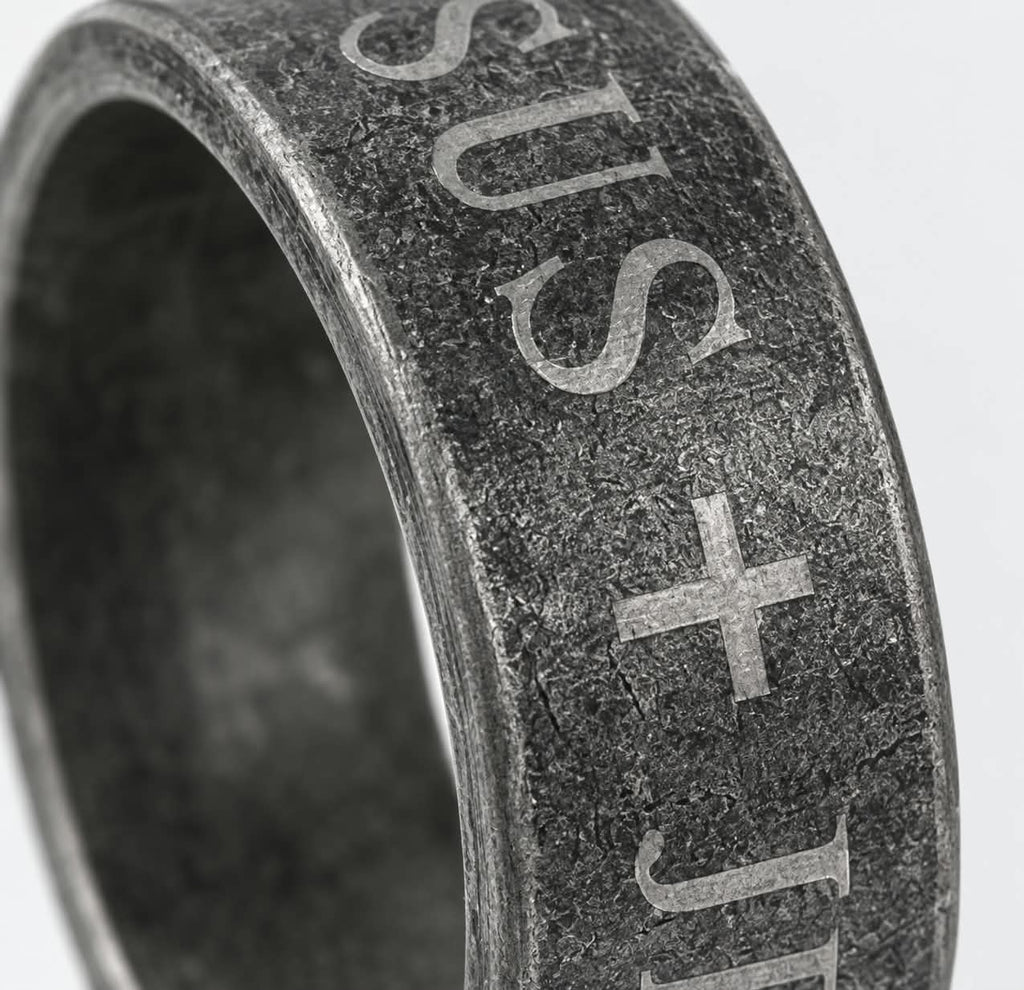 Anillo Sansón | Cruz Negra Vintage — Mi Fuerza Viene de Dios