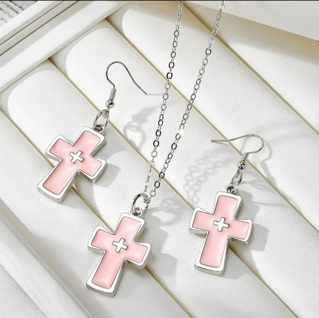 Set Cruz Rosa Delicada – Collar + Aros ✝️🌸