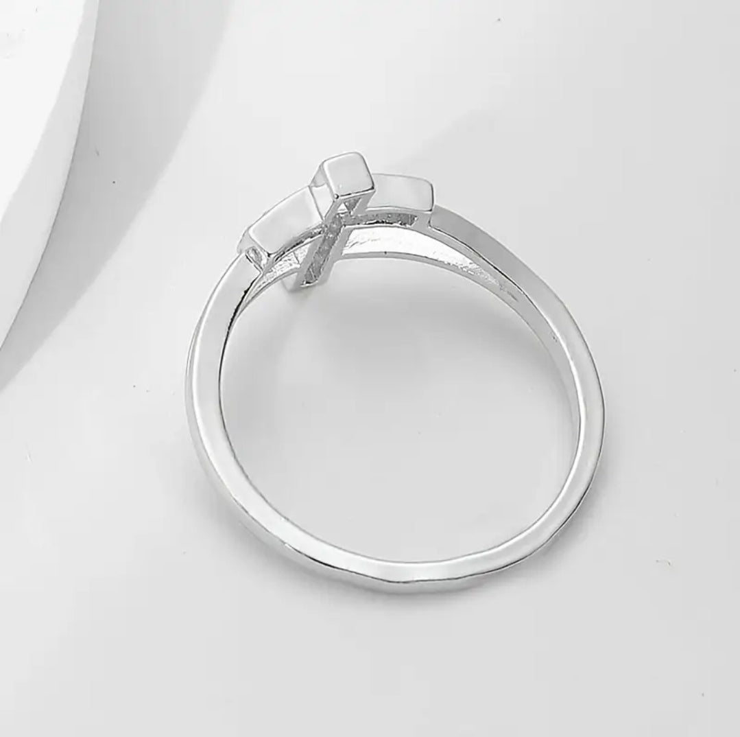 Anillo Lidia | Piedras Naturales — Un Corazón Abierto a Dios