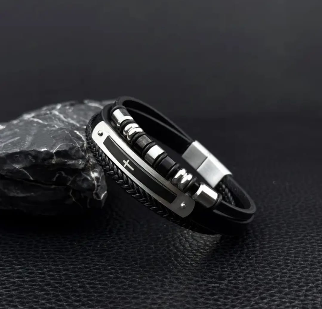 Pulsera Cruz Élite Negra — Josué