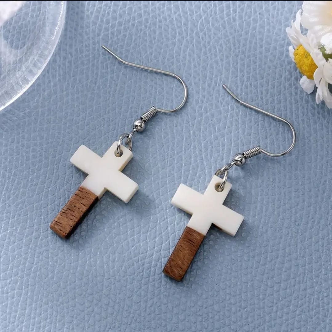 Aros Betel – Cruz de Madera y Acero Inoxidable para Mujer | Regalo Cristiano