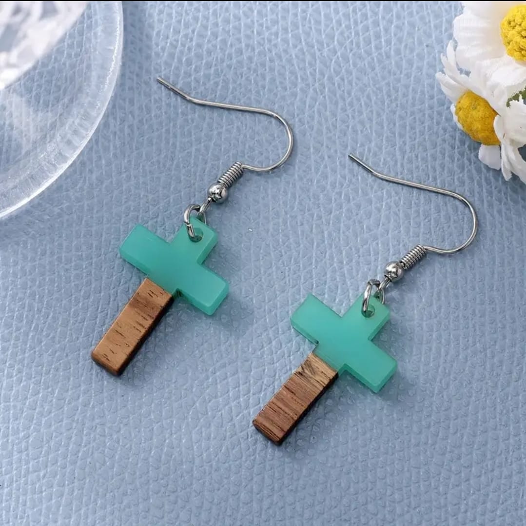 Aros Betel – Cruz de Madera y Acero Inoxidable para Mujer | Regalo Cristiano