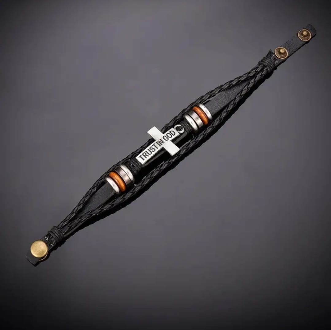 Pulsera TRUST IN GOD — Habacuc