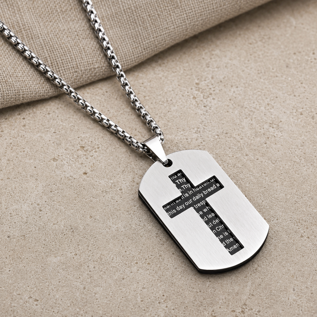 Collar “Padre Nuestro” — Tu Oración, Tu Protección, Tu Estilo — detalle macro