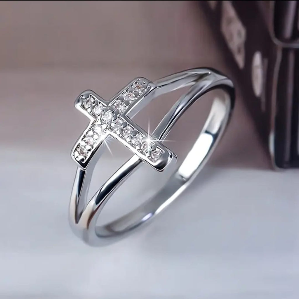 Anillo Lidia | Piedras Naturales — Un Corazón Abierto a Dios