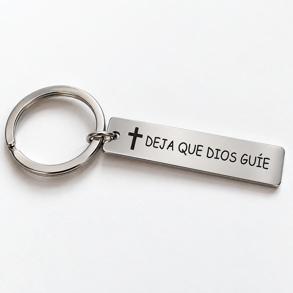 Detalle del llavero cristiano Deja que Dios Guíe en acero inoxidable