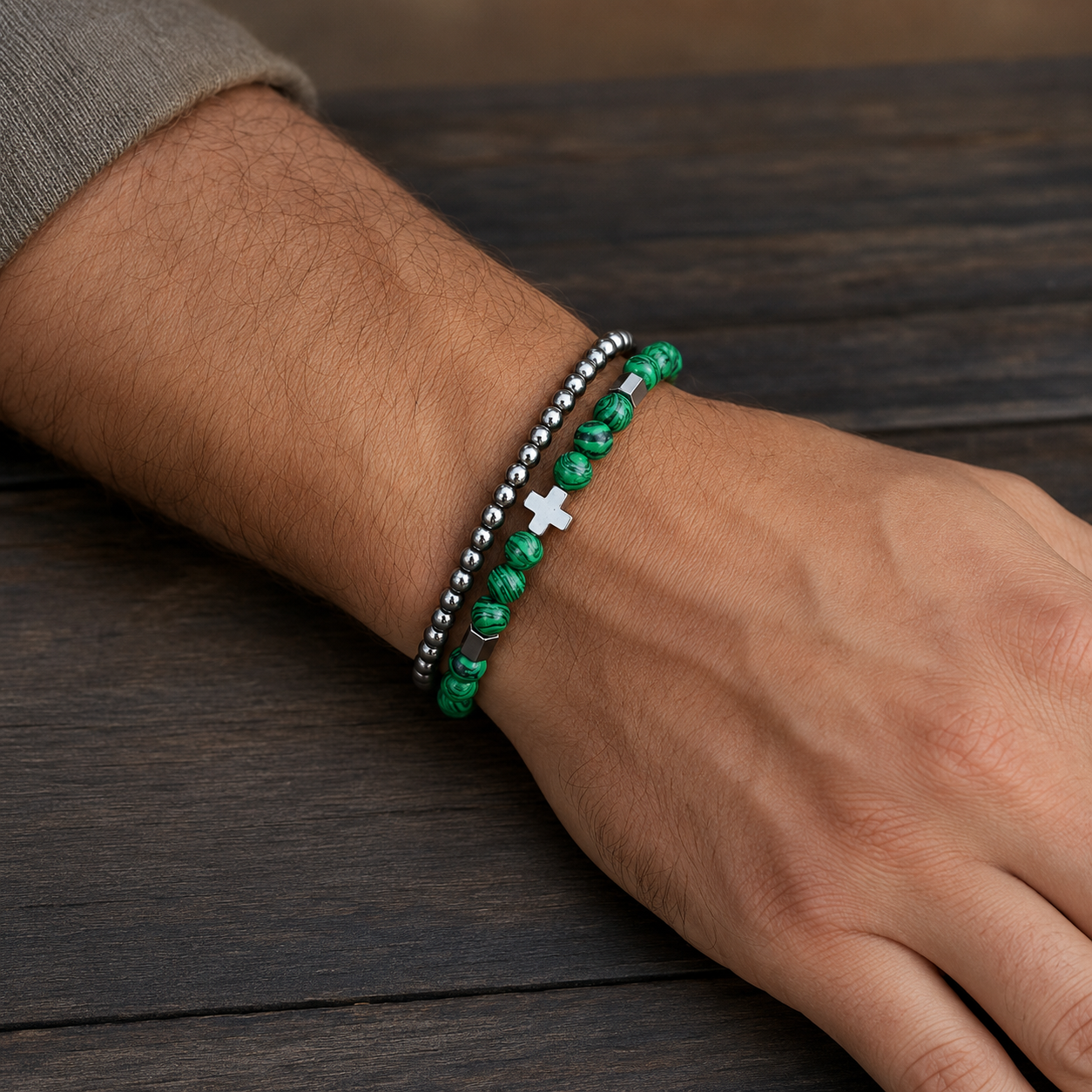Pulsera Gedeón puesta en muñeca de hombre