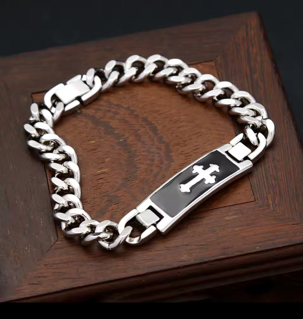 Pulsera la roca
