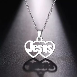 Collar Corazón Doble “Jesus” en Acero Inoxidable — Amor, Fe y Elegancia en Cada Detalle