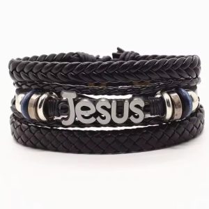 Pulsera “Jesus” en Cuero Trenzado — Tu Fe, Tu Estilo, Tu Identidad