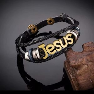 Pulsera “Jesus” en Cuero Trenzado — Tu Fe, Tu Fuerza, Tu Estilo