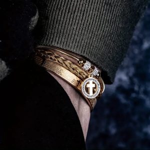 Set de Pulseras “Padre Nuestro” en Dorado